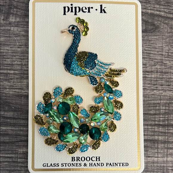 Piper K | Peacock Brooch - Picture 3 of 5